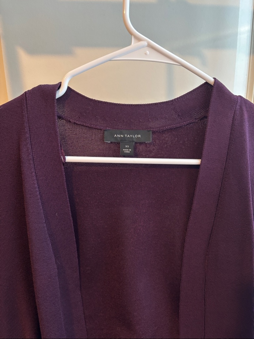 Ann Taylor 3/4 Sleeve Cropped Cardigan - Picture 2 of 4